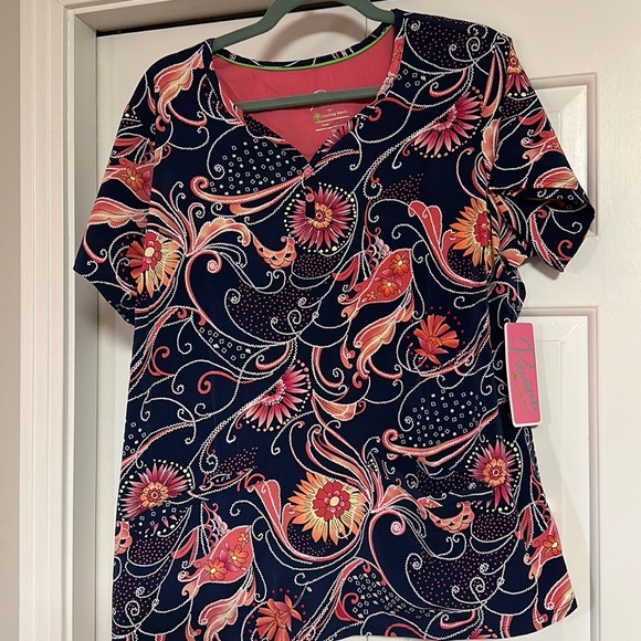 Healing Hands Scrub top NEW WITH TAGS  size XL - Picture 1 of 4